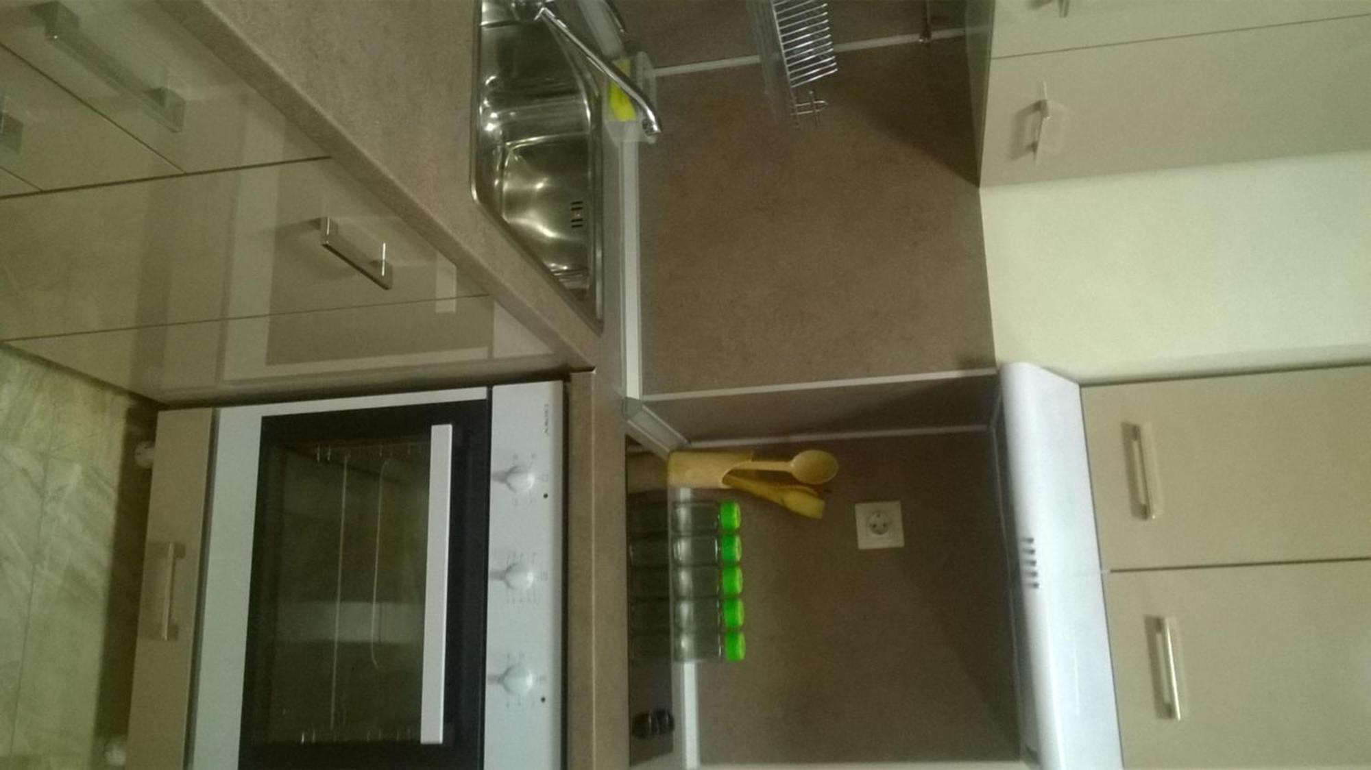 Apartamenti Zhelezovi Pomorie Bagian luar foto
